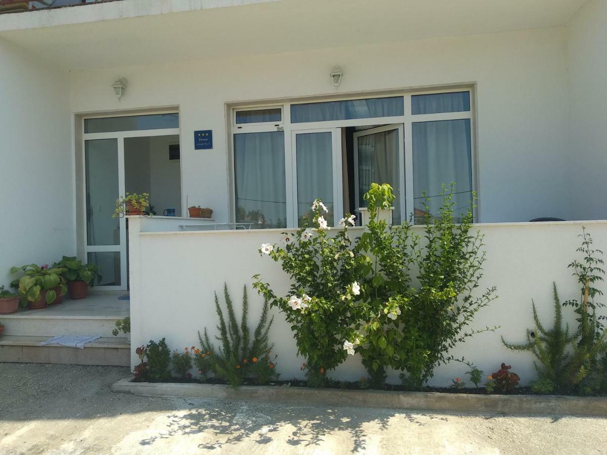 Apartmani Buba Podstrana Ngoại thất bức ảnh